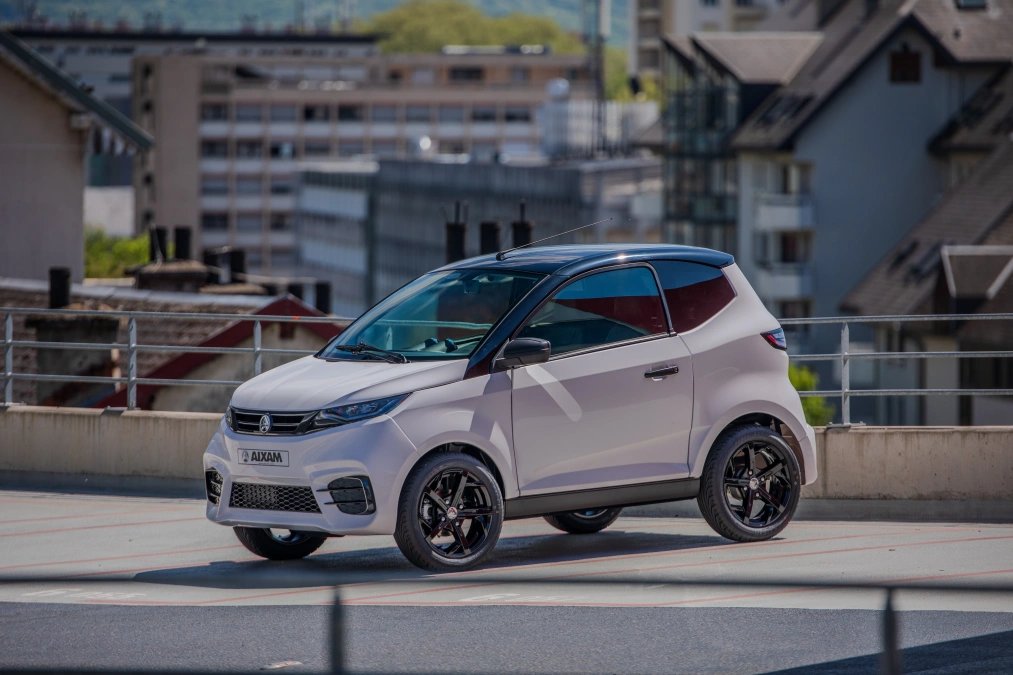 Aixam City Sport, voiture sans permis 100P Location